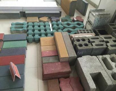 小区草坪砖机厂家价格