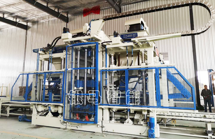 实力创新，银马制砖机成套设备