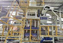 水泥彩砖设备：免烧砖机让绿色智能成为企业发展“核心”